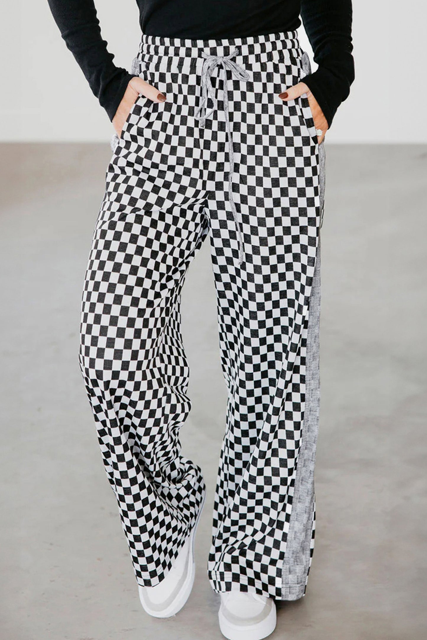 Weekend Checkered Drawstring Pants