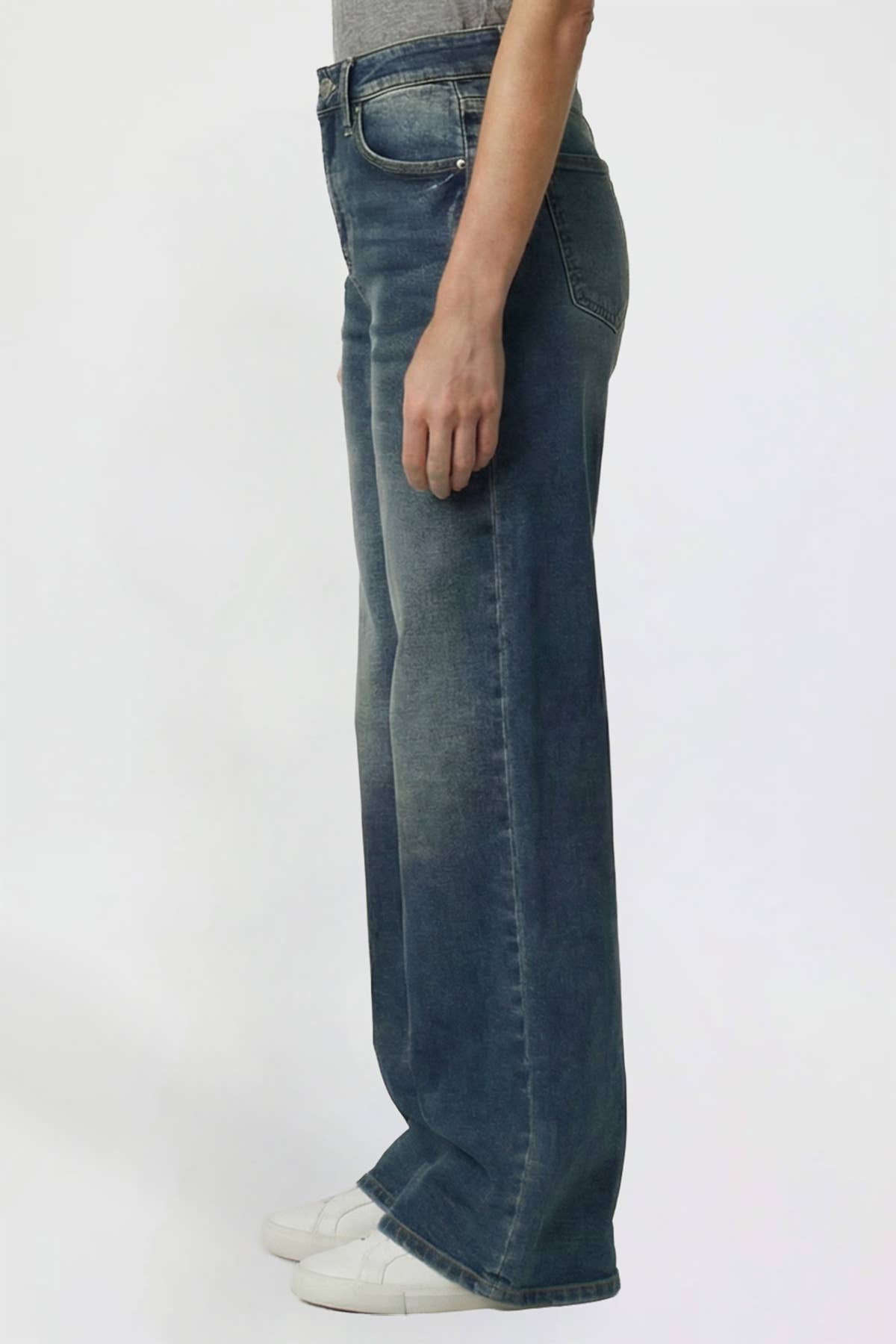 Everyday Favorite Wide Leg Jeans