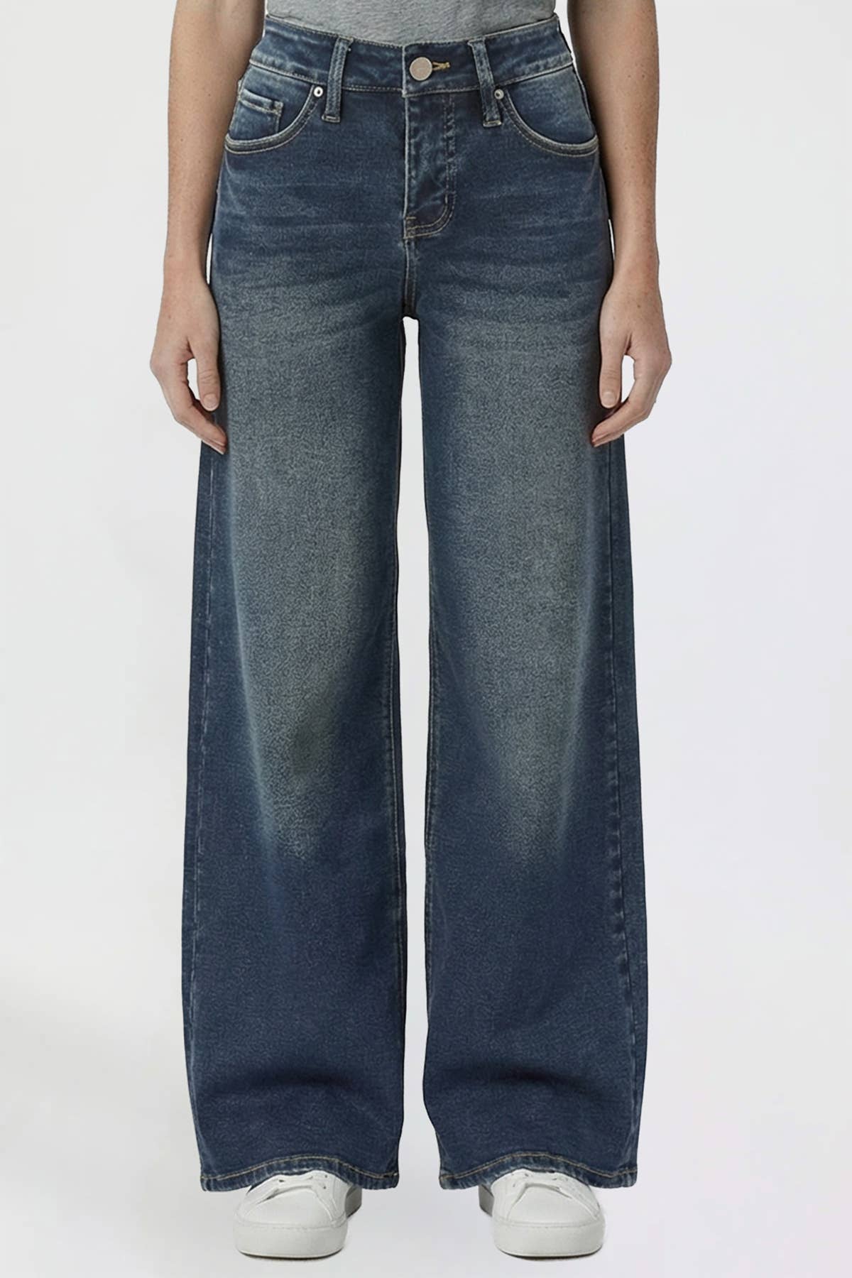 Everyday Favorite Wide Leg Jeans