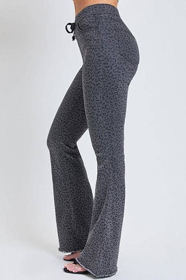 Flare Raw Hem Jogger Jeans