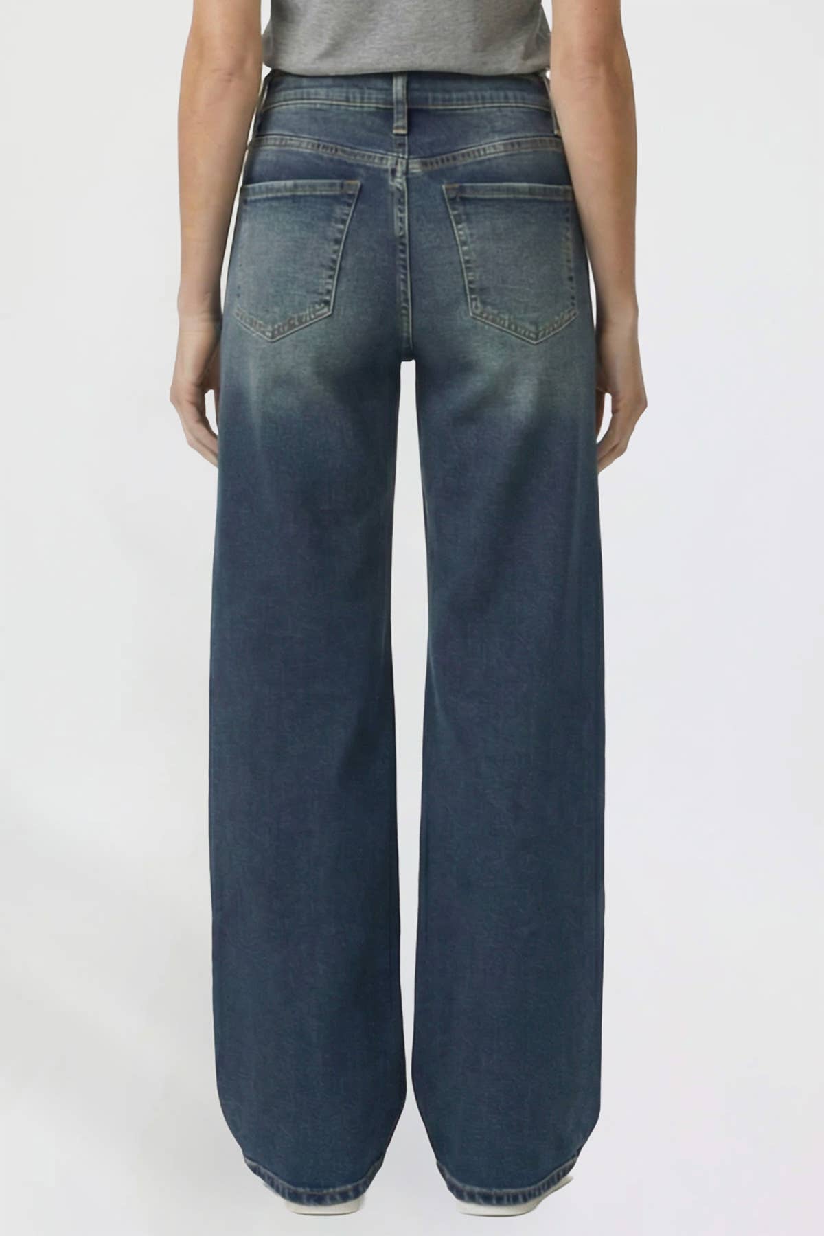 Everyday Favorite Wide Leg Jeans