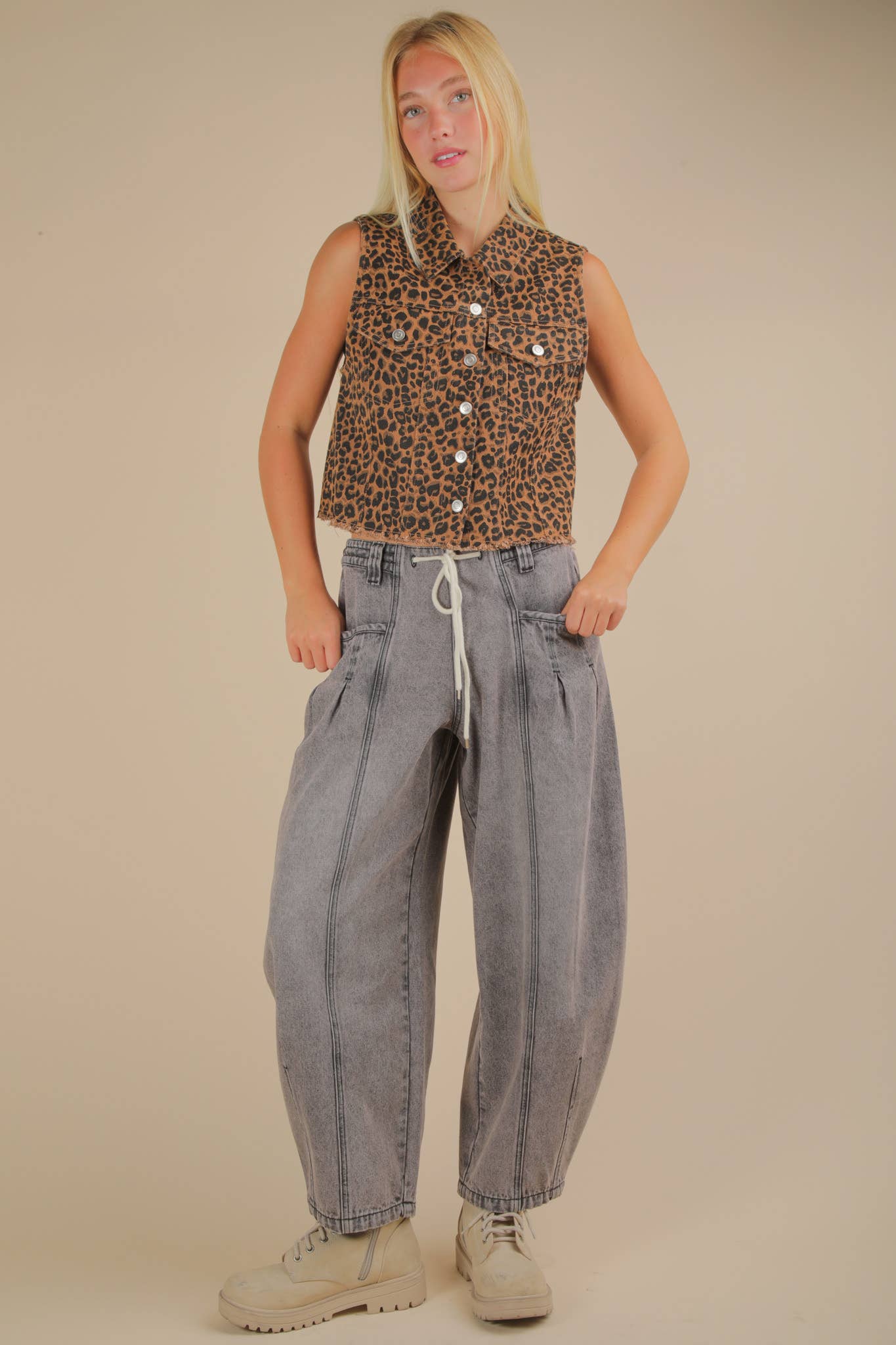 Leopard Printed Collared Casual Vest