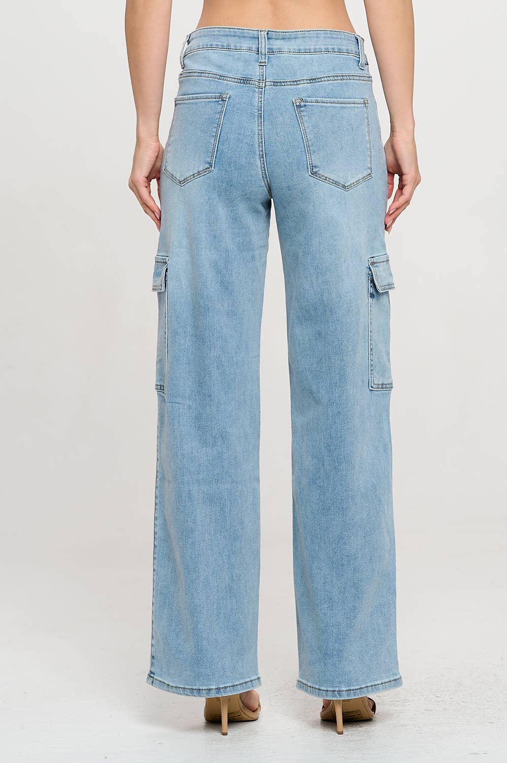 HIGH WAISTED SUPER-STRETCH DENIM CARGO WIDE LEG JEANS