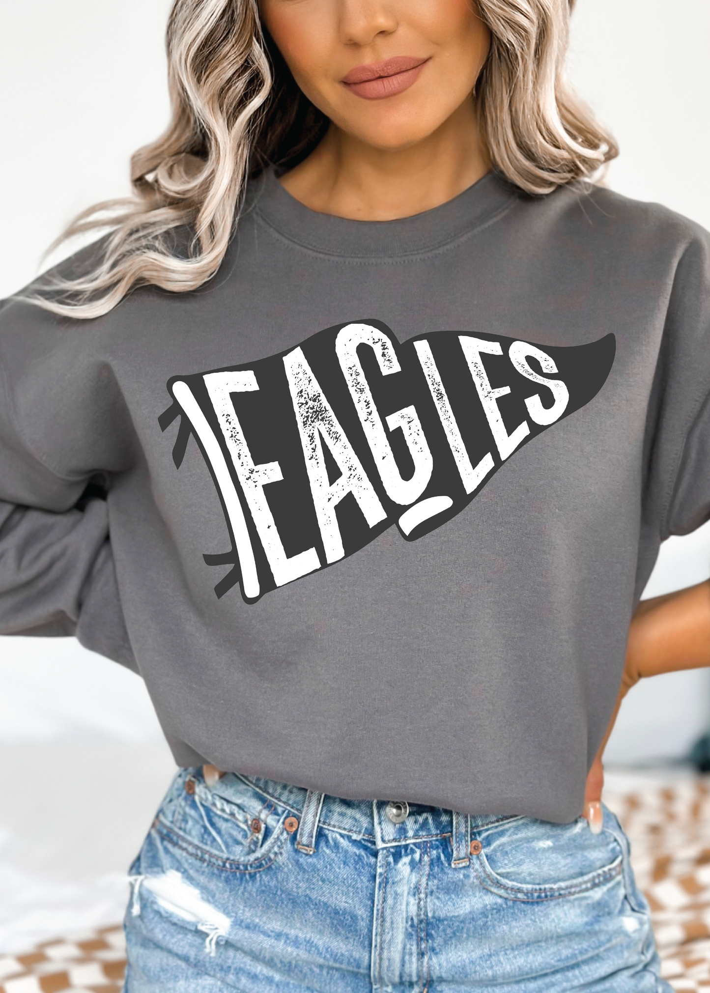 Eagle Pendant Flag Crewneck