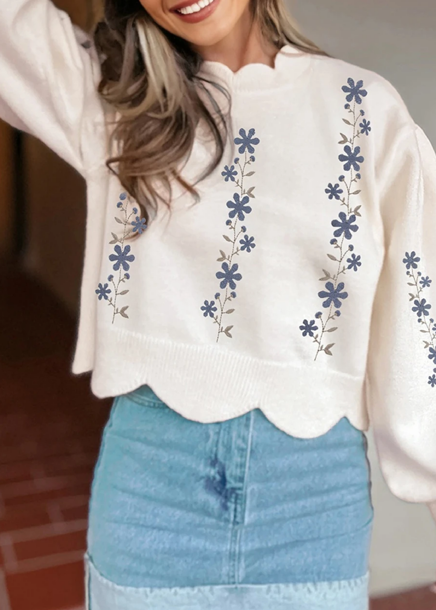 Floral Scalloped Hem Sweater