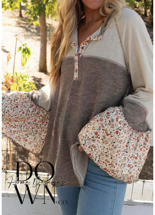 Flared Sleeve Floral Top