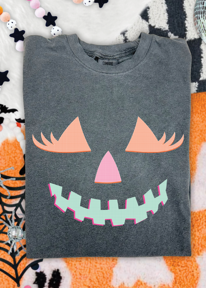 Pumpkin Face Comfort Color Tee